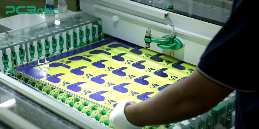 pcb manufacturing process - Inner Layer Etching