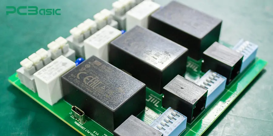 how does a relay work